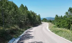 Bursa Büyükşehir Mustafakemalpaşa'da yolları yeniliyor