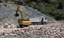 Muğla Seydikemer'de heyelan yaraları sarılıyor
