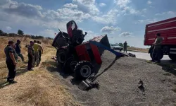 Ayçiçeği yüklü römork devrildi: 2 yaralı