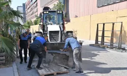 Bornova'da kaldırım ve yol işgallerine sıkı denetim