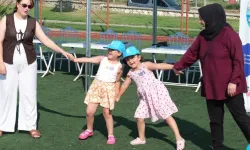 Eskişehir'de çocuklar ve aileler su kahramanı oldu