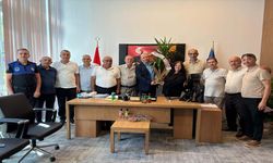İnegöl Mahalle Muhtarlarından Zabıta Müdürüne ziyaret