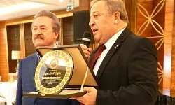 Bursa'da emeklilerden Cavit Çağlar'a vefa