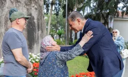 İzmir'de emeklilere yaklaşık 90 milyon TL'lik destek