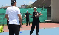 Sakarya'da Sonbahar Spor Okulu'nda tenis heyecanı