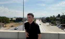 17 Yaşındaki Sürücü Aracın Altında Hayatını Kaybetti