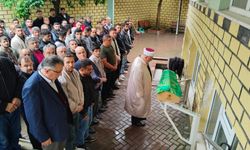 2 yaşındaki Melis son yolculuğuna uğurlandı