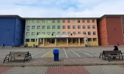 Başakşehir'de okulda bıçaklı saldırıda 8 öğrenciden biri hayatını kaybetti