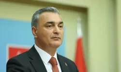 CHP'li Sarı'dan Özmen'in gözaltına alınmasına tepki! Kişiye göre hukuk olmaz