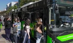Denizli'de öğrencilere ulaşım desteği sürüyor