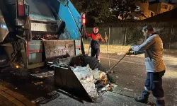Gebze'de semt pazarları sonrası titiz temizlik