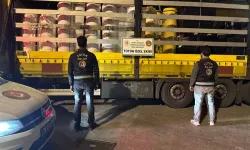 İzmir'de kaçak sigara fabrikasına baskın!
