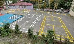 Trabzon'da okul bahçelerine renkli dokunuş