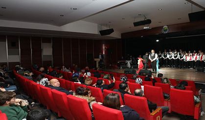 İnegöl’de Kulakların Pasını Silen Konser