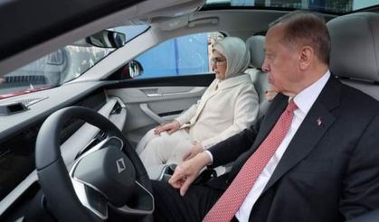 Emine Erdoğan'dan Cumhurbaşkanı Erdoğan'a: Araba benim ona göre!