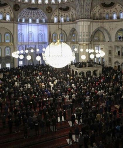 Bursa ramazan bayram namazı kaçta! 2026 bayram namaz vakti