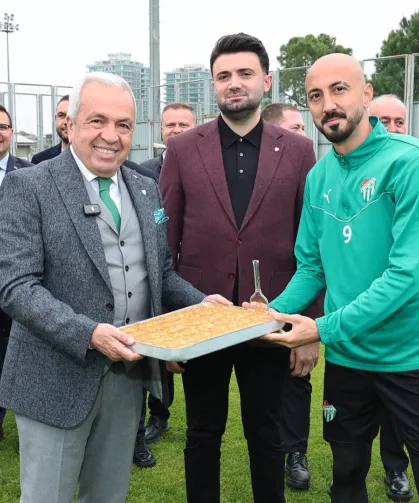 Başkan Özdemir’den Bursaspor’a tam destek