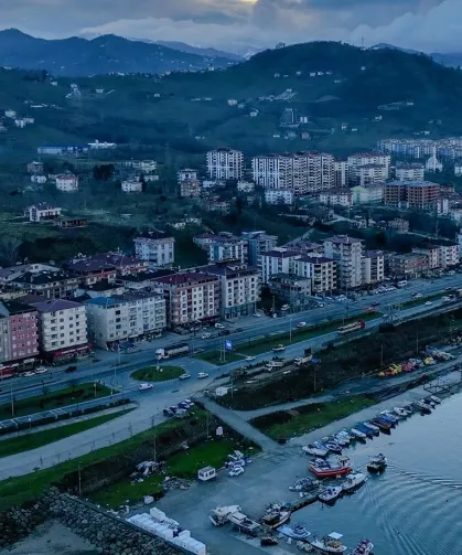 Trabzon Arsin’e yeni taksi durakları geliyor