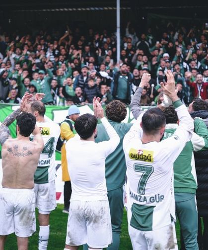 Bursaspor TFF 2. Lig Kırmızı Grup’ta yeniden lider