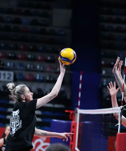 Eczacıbaşı Zeren'e konuk oluyor