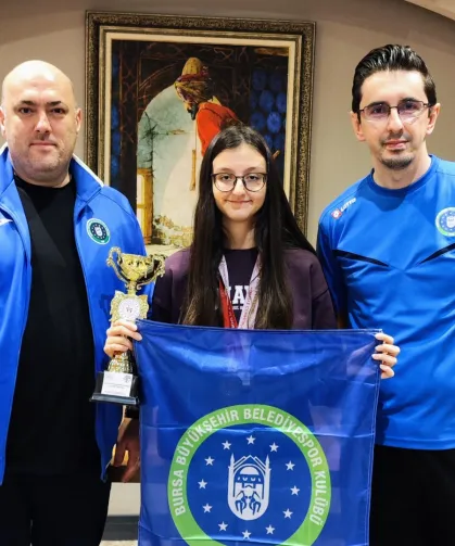 Yalova'dan Bursa'ya üç madalya ile döndüler