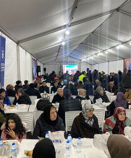 İnegöl'de İftar Çadırında 46 Bin Kişiye Yemek İkramı