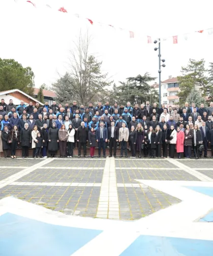 Başkan Ercan Özel: 'Sizler bu şehrin görünmeyen kahramanlarısınız'