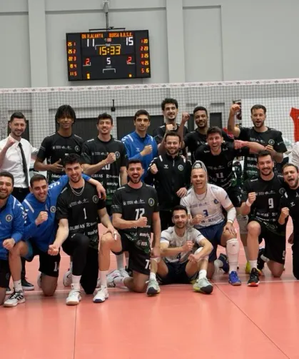 Bursa Büyükşehirli Efeler'den muhteşem dönüş