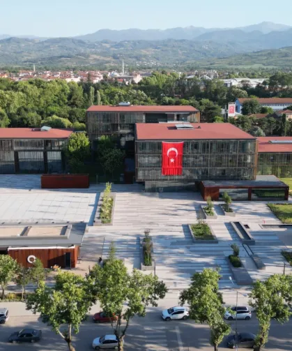 İnegöl Belediyesi bayrama hazır