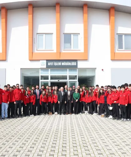 Bursa Nilüfer'de Deprem Simülasyon Merkezi 'eğitim mutfağı'na dönüştü