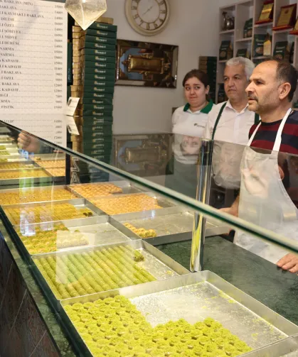 Bursa Nilüfer'de tatlı üreticilerine sıkı denetim