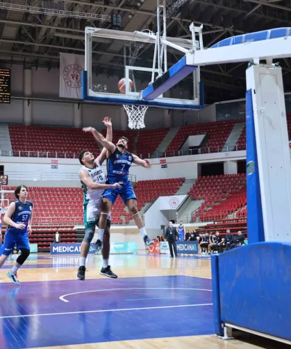 Konya Karatay play-off'a galibiyetle başladı