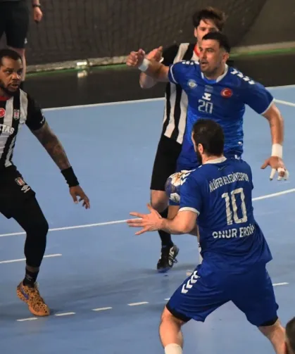 Nilüfer Belediyesi lider Beşiktaş'ı deplasmanda mağlup etti