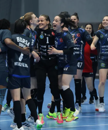 Bursa Büyükşehir'den hentbolda kritik galibiyet