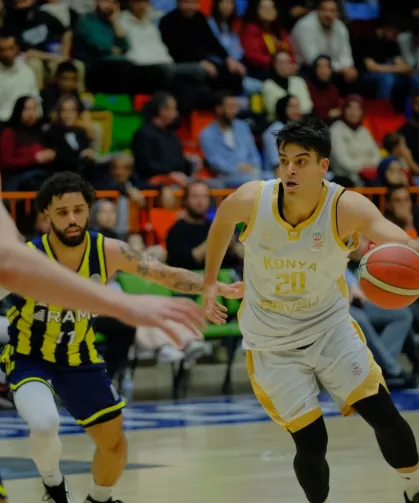 Konya potada adını yarı finale yazdırdı