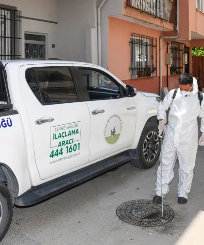 Bursa Osmangazi'de haşereye karşı anında müdahale