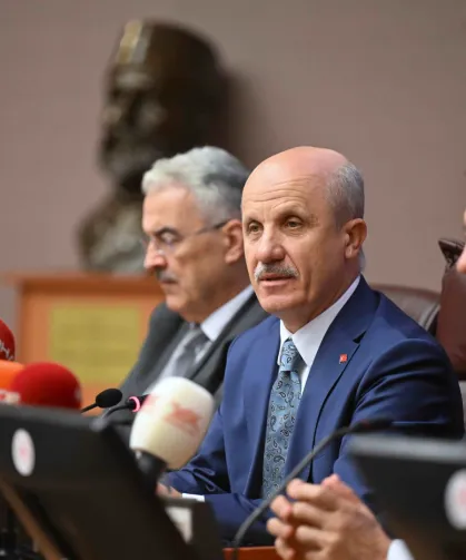Bursa uygulamalı eğitimin üssü oluyor... 120 bin öğrenci iş hayatıyla buluşacak