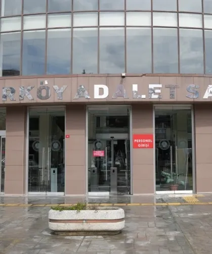Mehmet Akif Ersoy'dan 'tahliye ve beraat vaadiyle' para isteyen 4 şüpheliye suçüstü