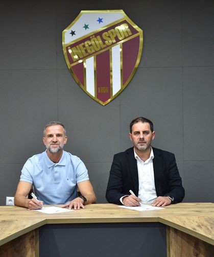 İnegölspor'da İsmail Serbest imzayı attı!