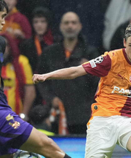 Galatasaray evinde  Barcelona'ya 4-1 mağlup oldu