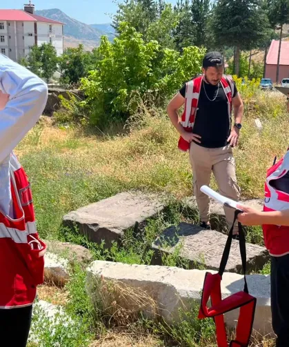 7 bin mezar taşı ve kitabe belgelendi... Taşlara kazınmış hafıza kayıt altında
