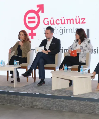 9. Gücümüz Eşitliğimiz Zirvesi Bursa'da gerçekleştirildi
