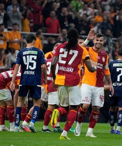 Galatasaray Kasımpaşa'yı 3 gol ile devirdi!