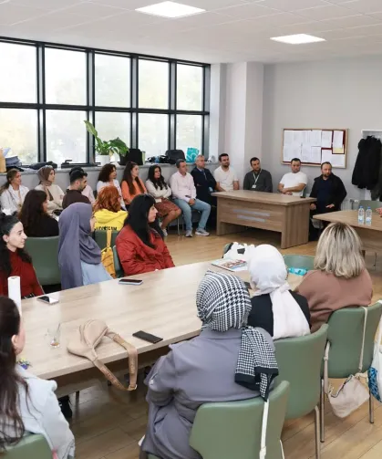 Gebze'de Başkan Büyükgöz'den eğitim yuvalarına ziyaret