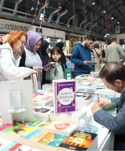 İnegöl kitap günlerinde yazar buluşmaları başlıyor
