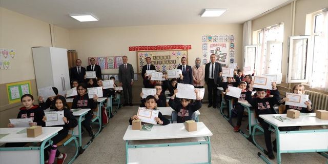 SON DAKİKA! Tüm Türkiye'de okullar 1 hafta daha tatil edildi