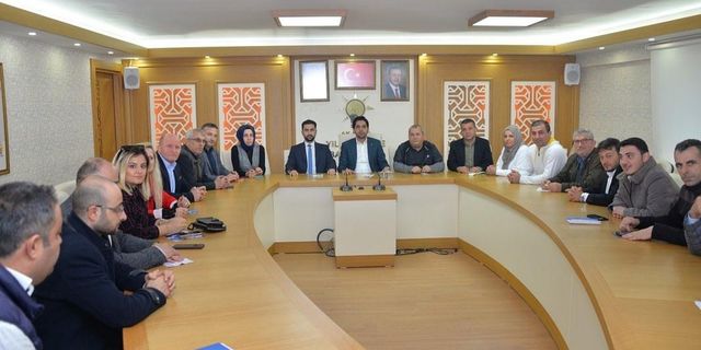 İsmail Özkan İlçe ziyaretlerine başladı