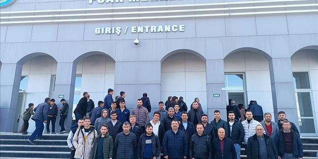 Genç Çiftçiler İnegöl Belediyesi İle Konya Tarım Fuarını Gezdi