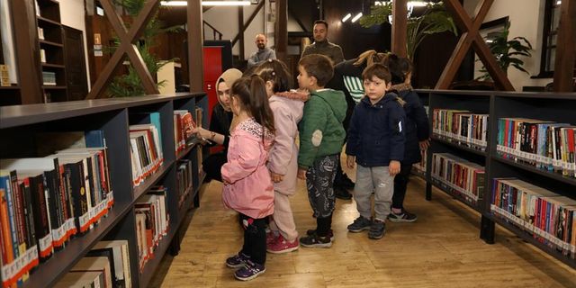 Minik Okurlar Kütüphane Haftasını Kutladı