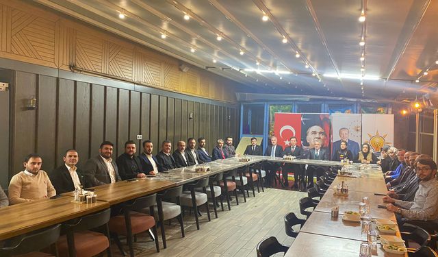 Ak parti inegöl teşkilatı aday adaylarıyla iftarda biraraya geldi